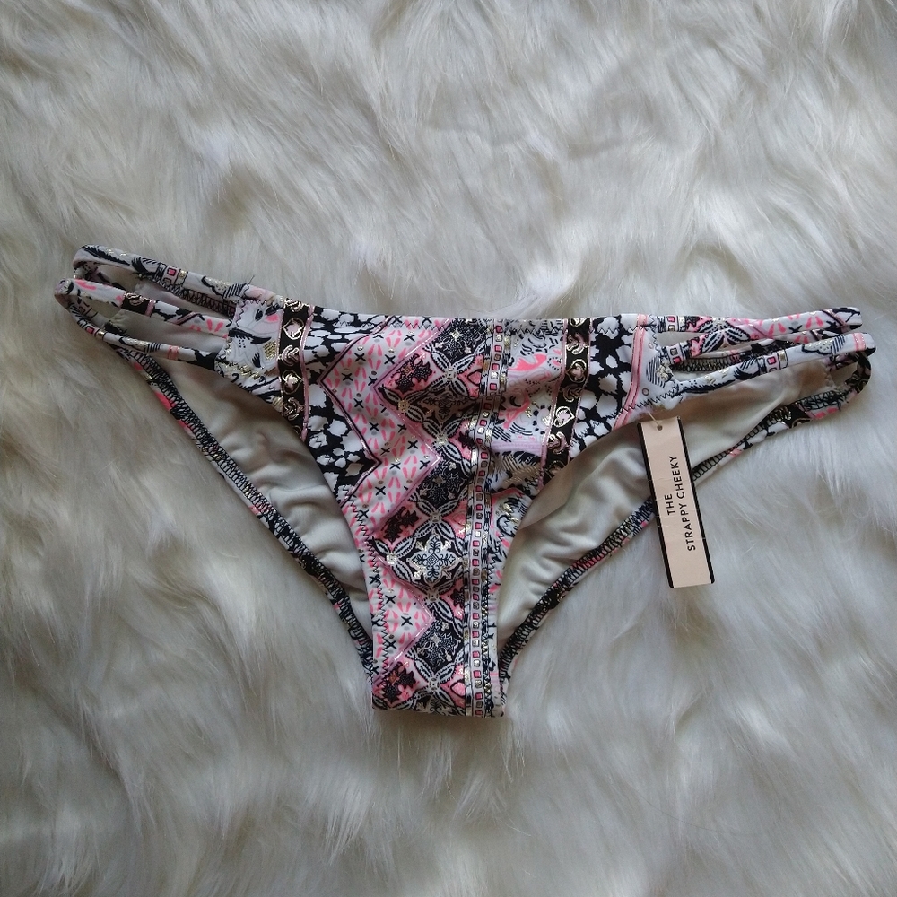 Victoria's Secret Strappy Cheeky Bikini Bottom~Abstract Geo Foil!